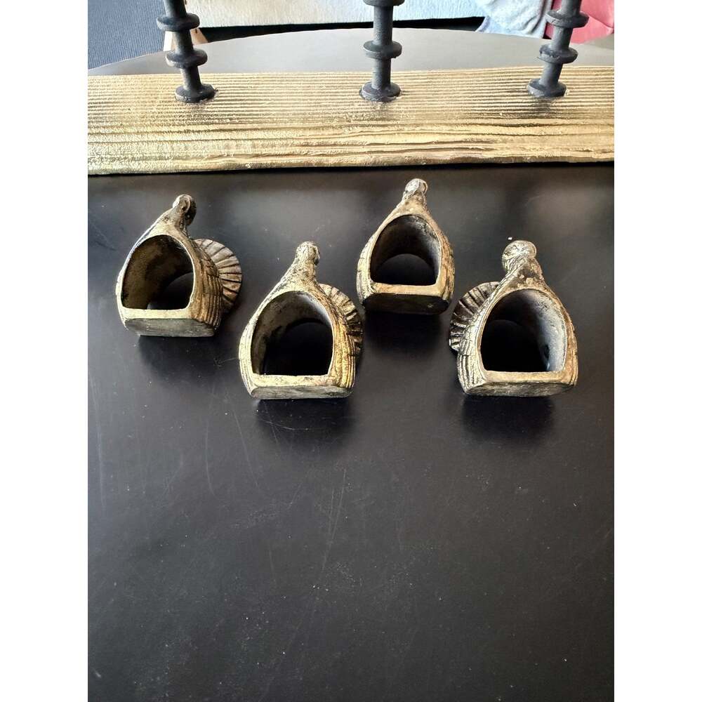 Brass Turkey Napkin Rings Set of 4 | Elegant Thanksgiving Table Decor - Picture 6 of 10